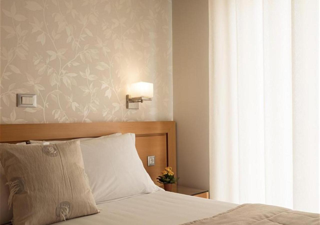 Plaza Hotel Zákinthosz Kültér fotó